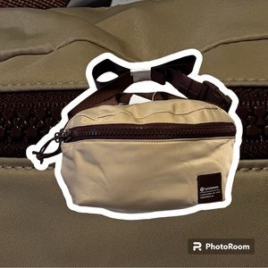 New Lululemon All Day Essentials Belt Bag 2.5L